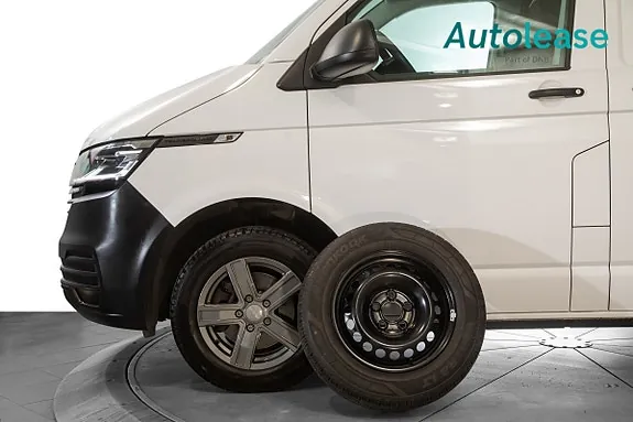 Volkswagen Transporter 2023 photo 3