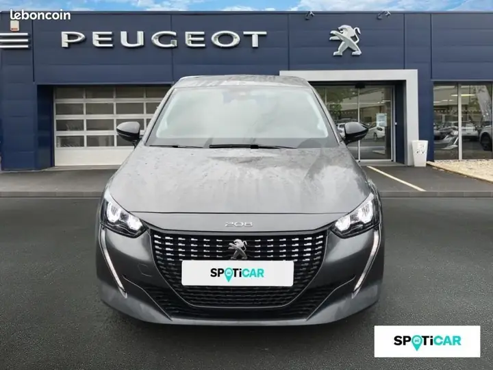 Peugeot 208 2022 photo 2