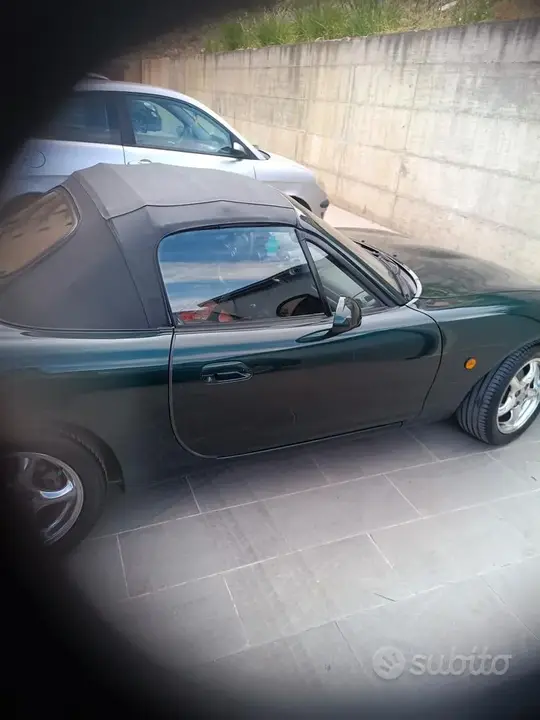 Mazda Mx-5 2001 photo 2