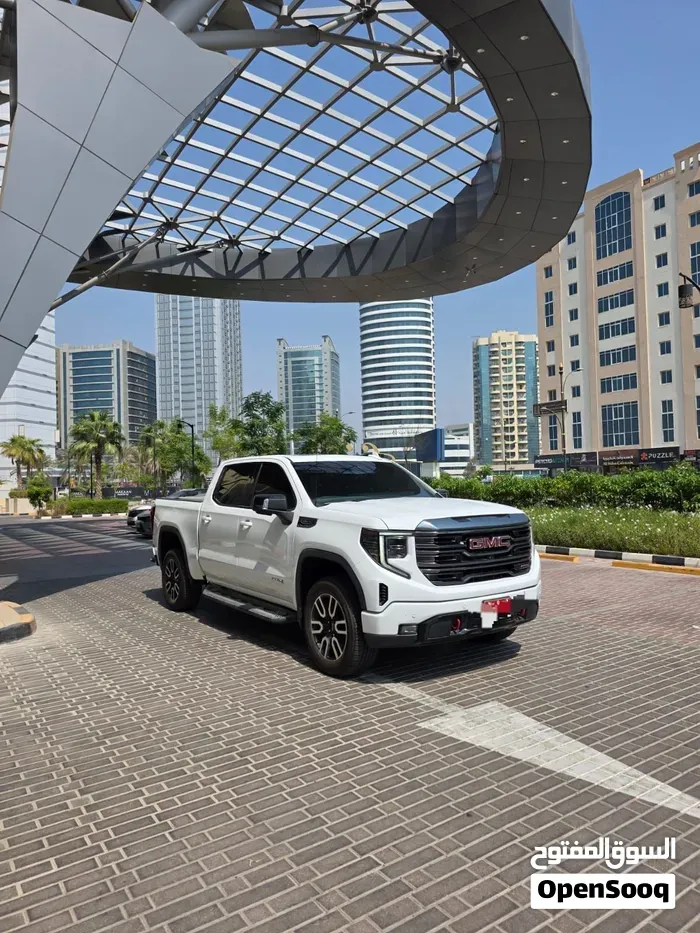 GMC Sierra