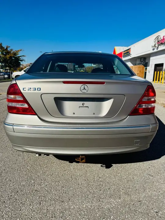 Mercedes-Benz C-Class 2007 photo 5