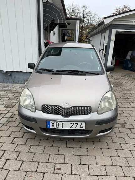 Toyota Yaris 2005 photo 3