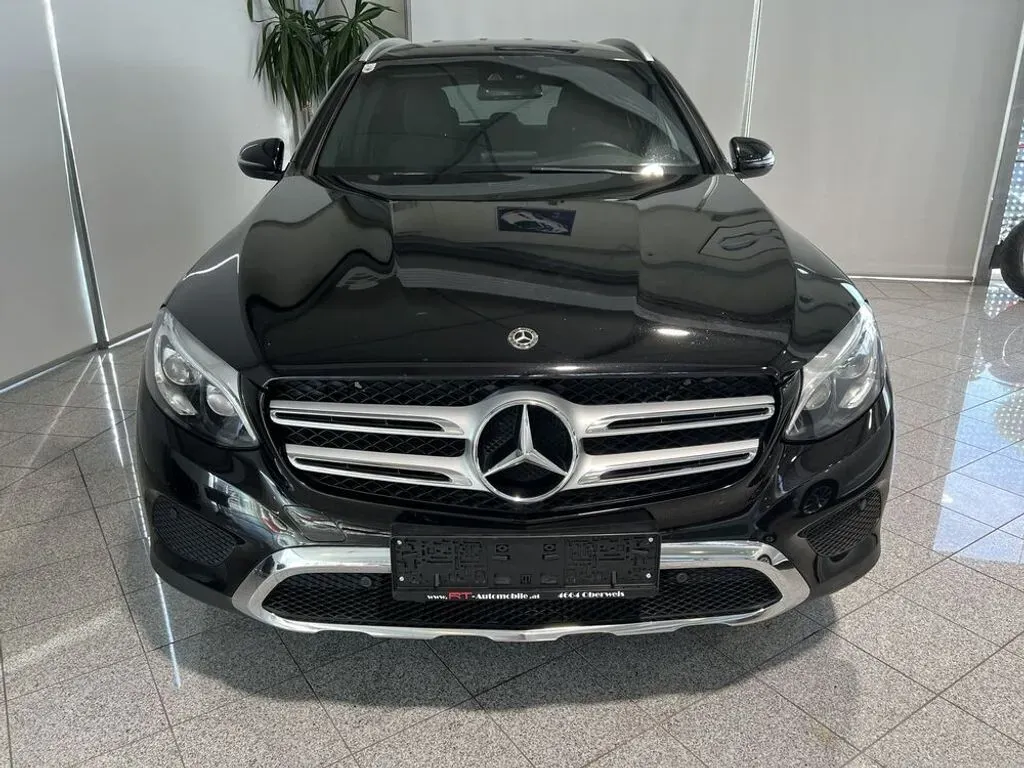 Mercedes-Benz Glc-Class 2017 photo 2