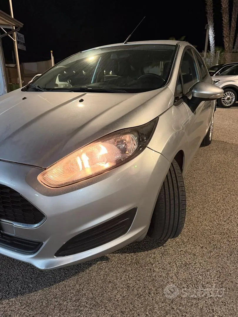 Ford Fiesta 2016 photo 3