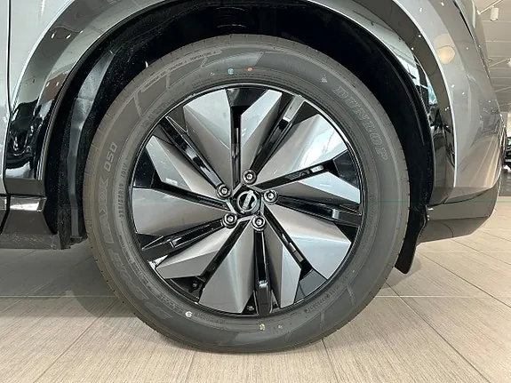 Nissan Ariya 2025 photo 4