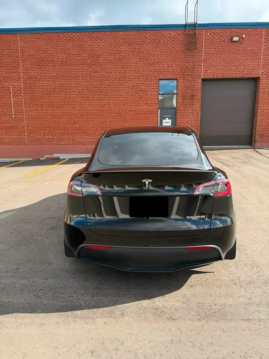 Tesla Model Y 2024 photo 3