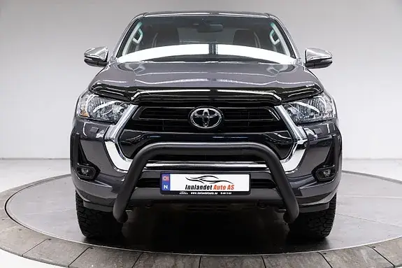 Toyota Hilux 2025 photo 3