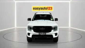 Ford Everest 2023 photo 3