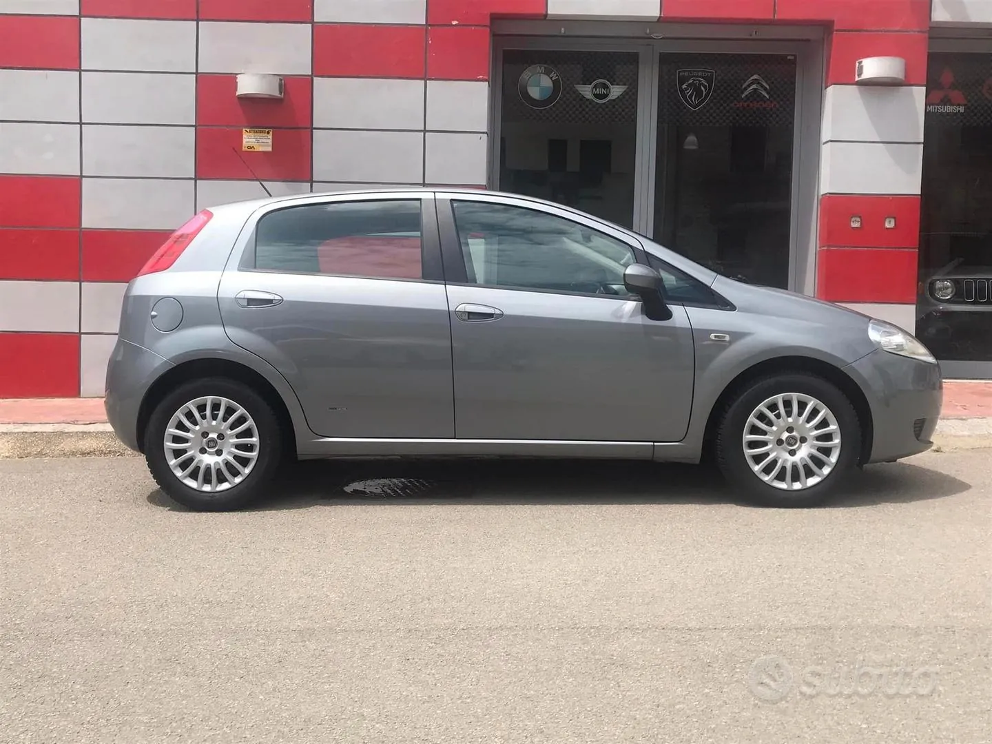 Fiat Grande Punto 2007 photo 3