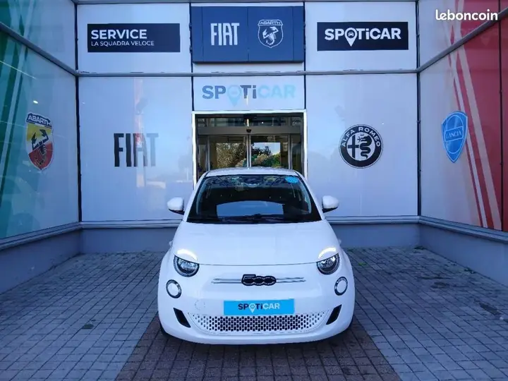 Fiat 500 2023 photo 2
