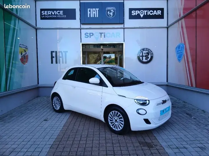 Fiat 500 2023 photo 3