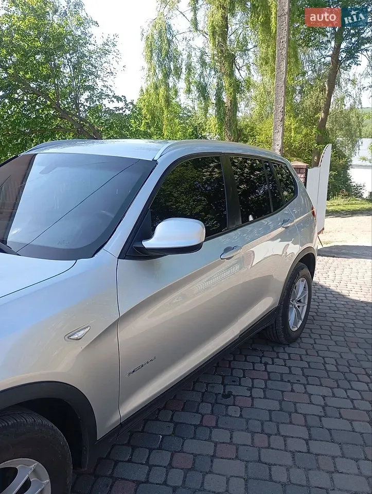 BMW X3 2012 photo 4