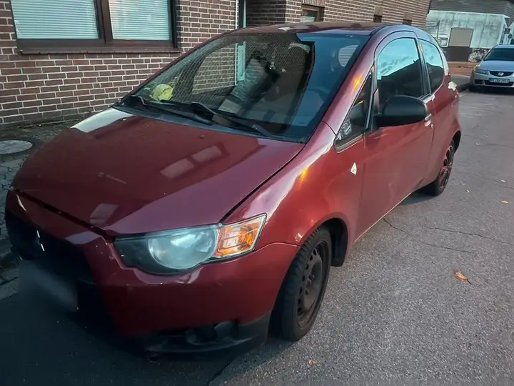 Mitsubishi Colt
