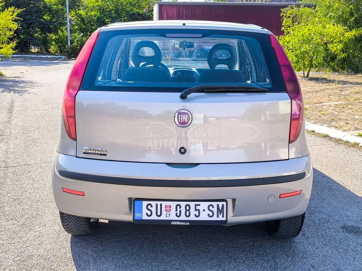 Fiat Punto 2009 photo 4