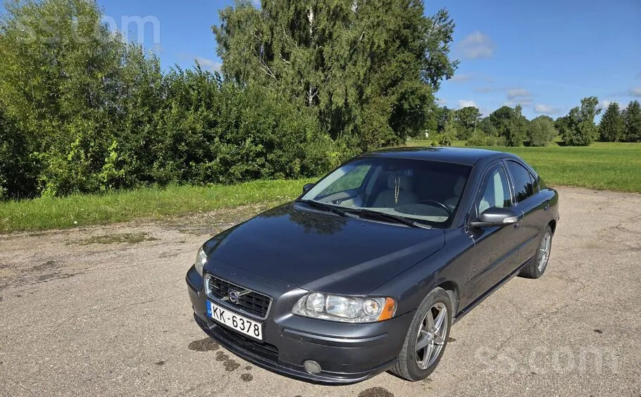 Volvo S60 2008 photo 4