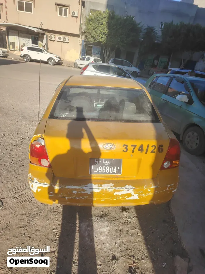 Hyundai Verna 2005 photo 4