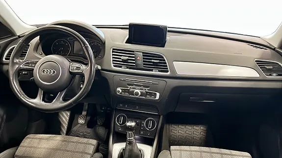 Audi Q3 2017 photo 4