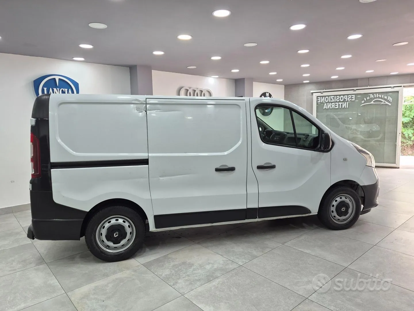 Renault Trafic 2015 photo 5