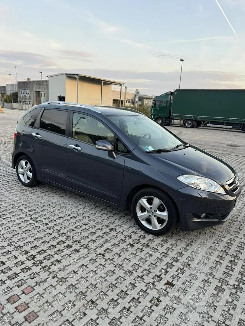 Honda Fr-V
