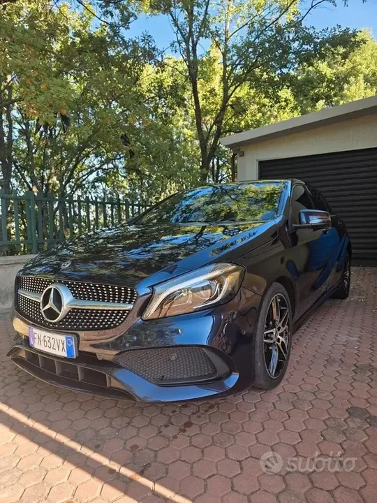 Mercedes-Benz A 180