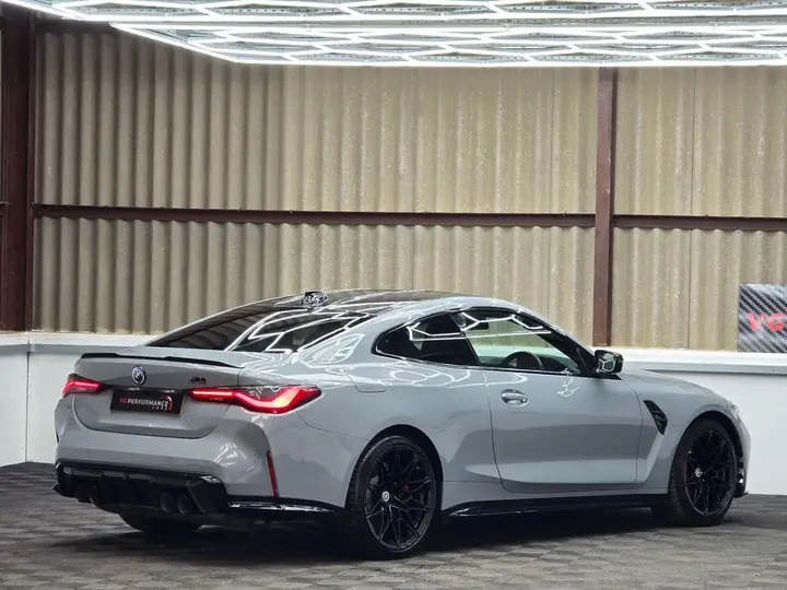 BMW M4 2021 photo 4