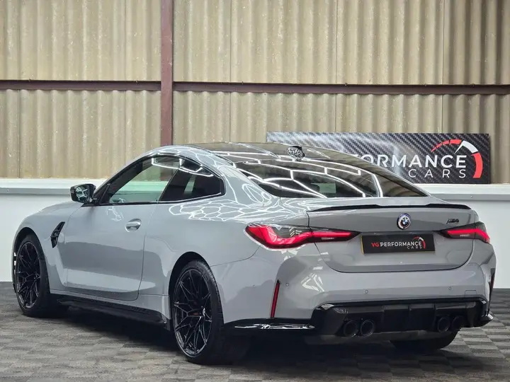 BMW M4 2021 photo 3