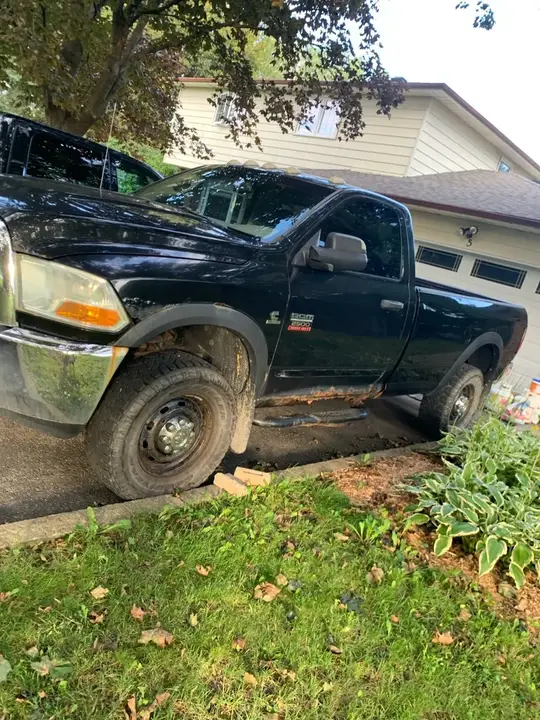 Dodge Ram 2500 2010 photo 2