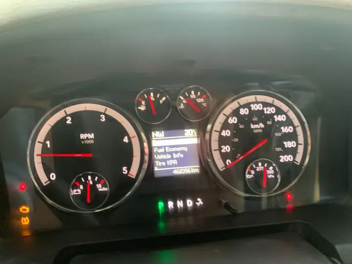 Dodge Ram 2500 2010 photo 5