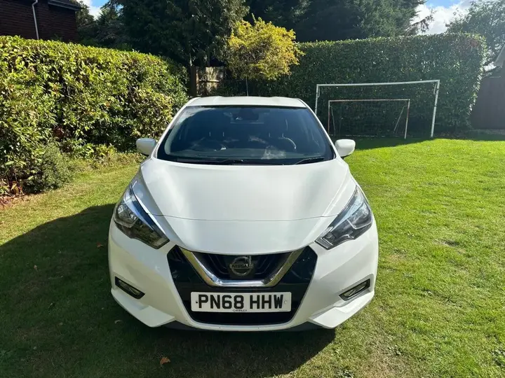 Nissan Micra 2018 photo 2