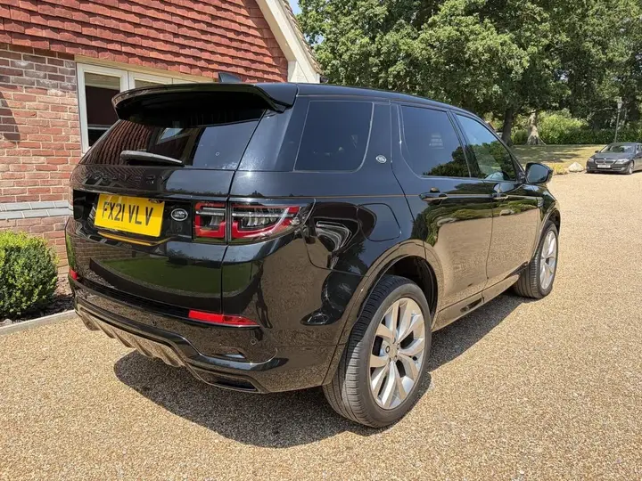 Land Rover Discovery Sport 2021 photo 4
