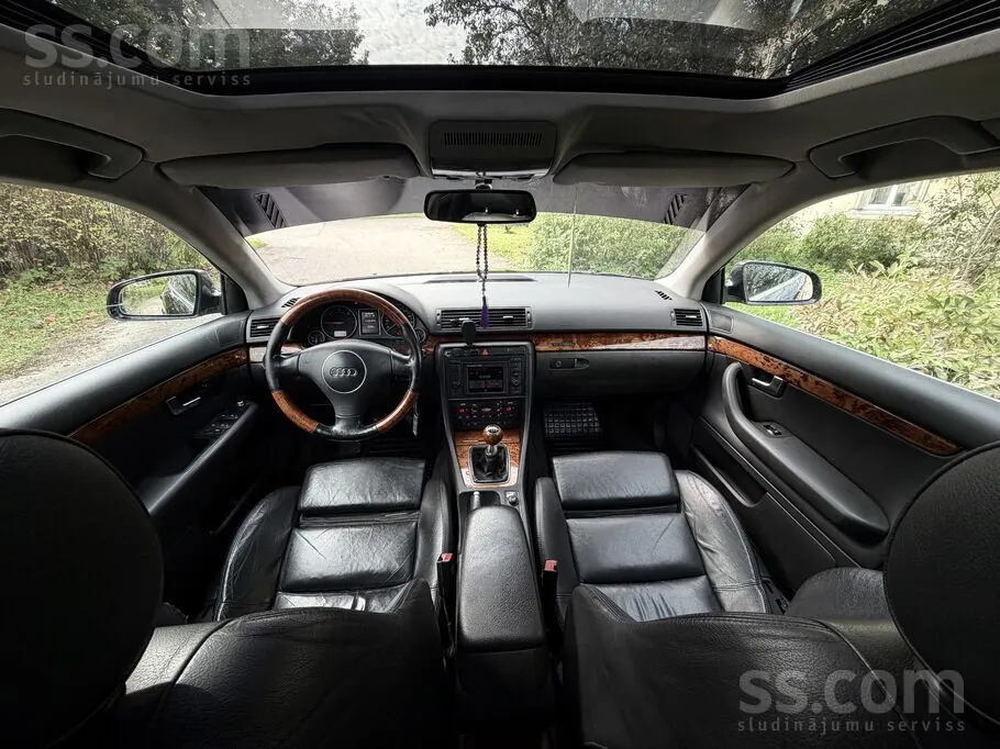 Audi A4 2002 photo 5