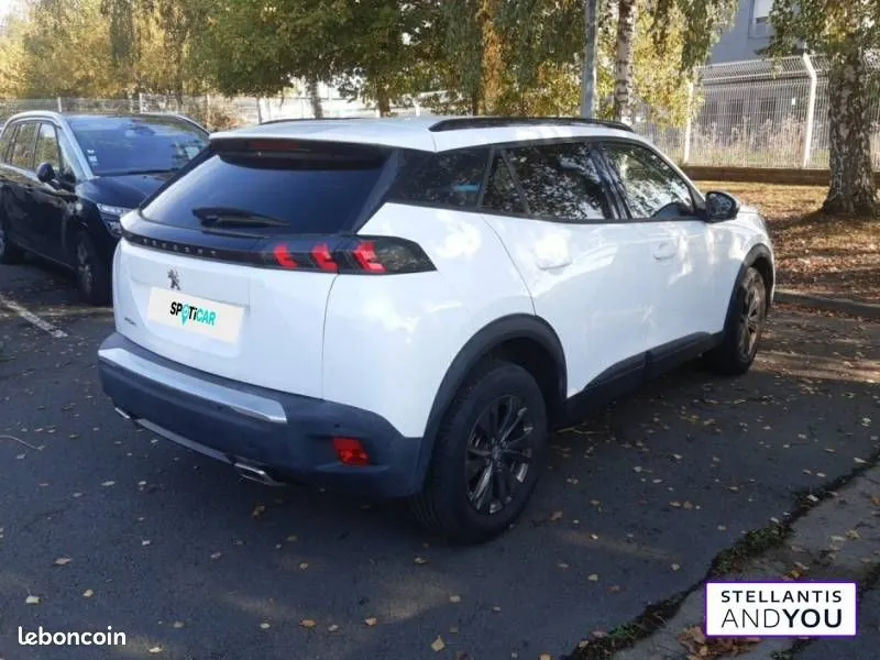 Peugeot 2008 2021 photo 3