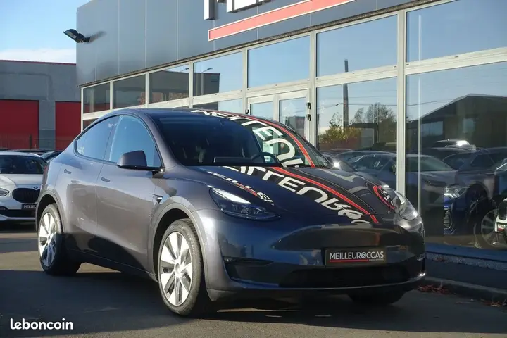 Tesla Model Y 2022 photo 4
