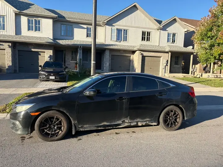 Honda Civic 2016 photo 3