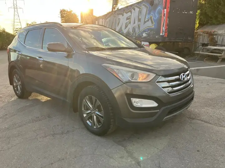 Hyundai Santa Fe 2014 photo 3
