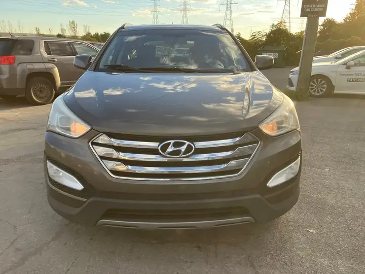 Hyundai Santa Fe 2014 photo 2