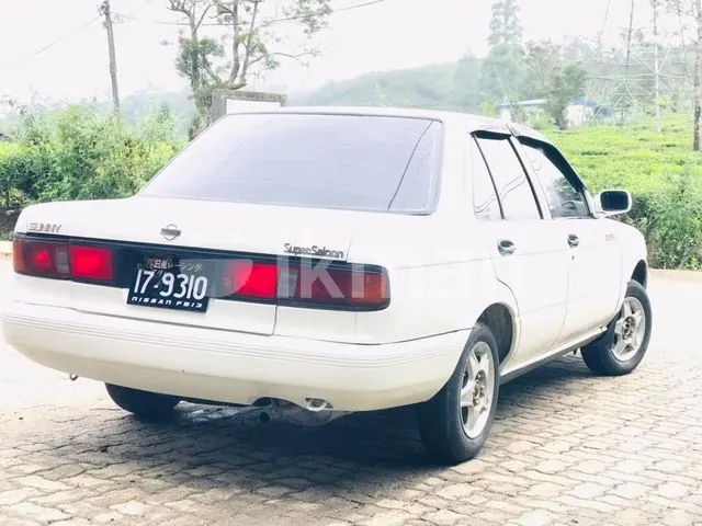 Nissan Sunny 1991 photo 3