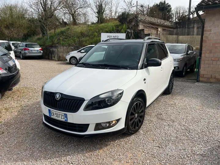 Skoda Fabia 2013 photo 3