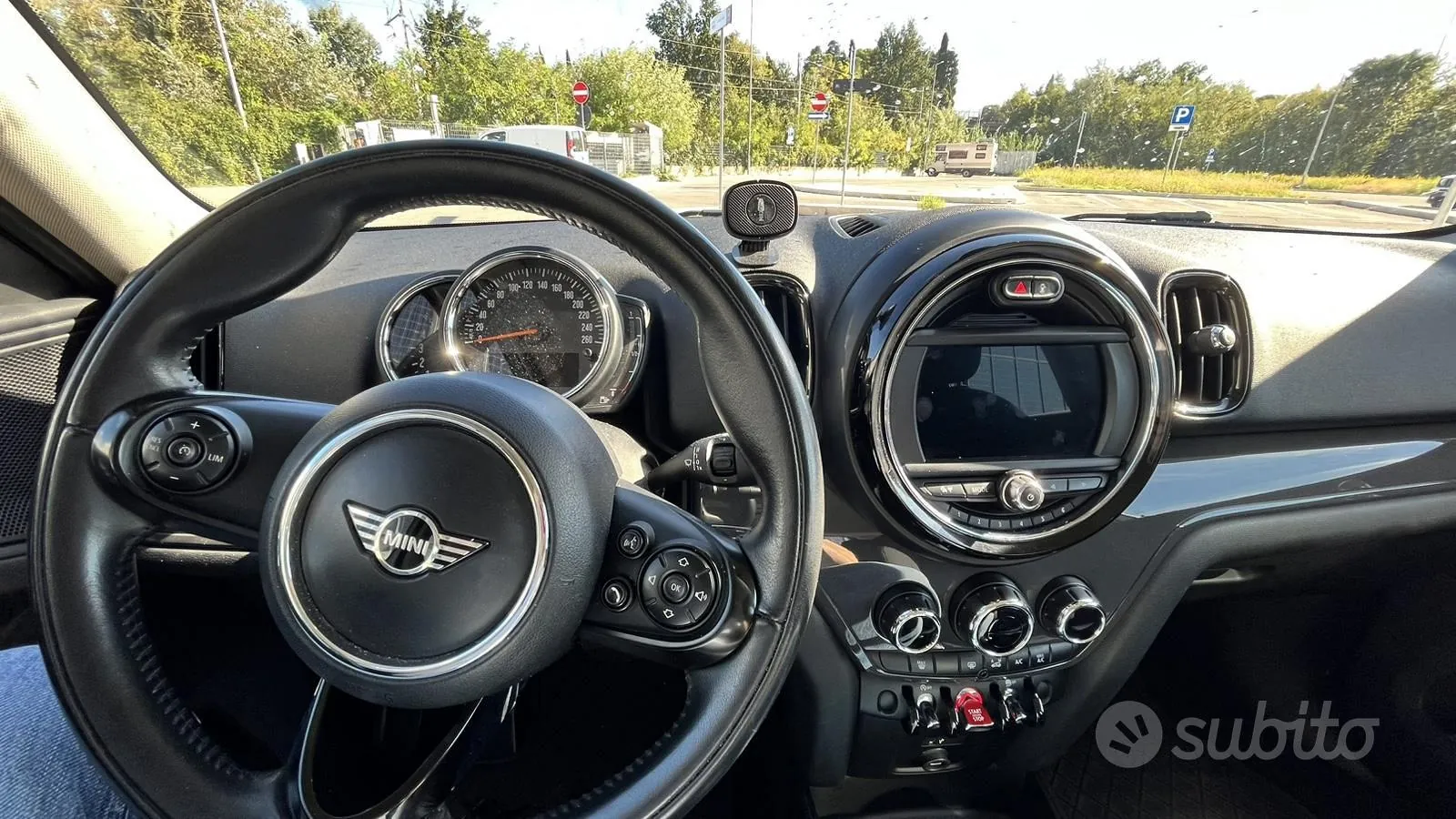 Mini Countryman 2019 photo 5
