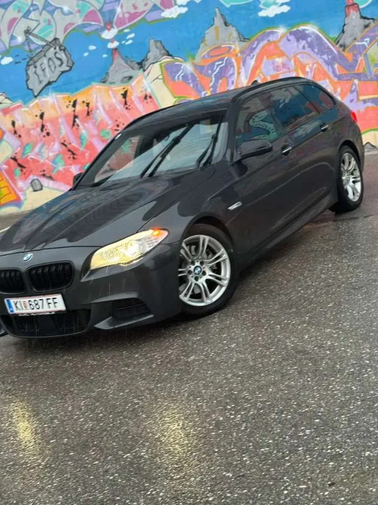 BMW 5 Series 2011 photo 2