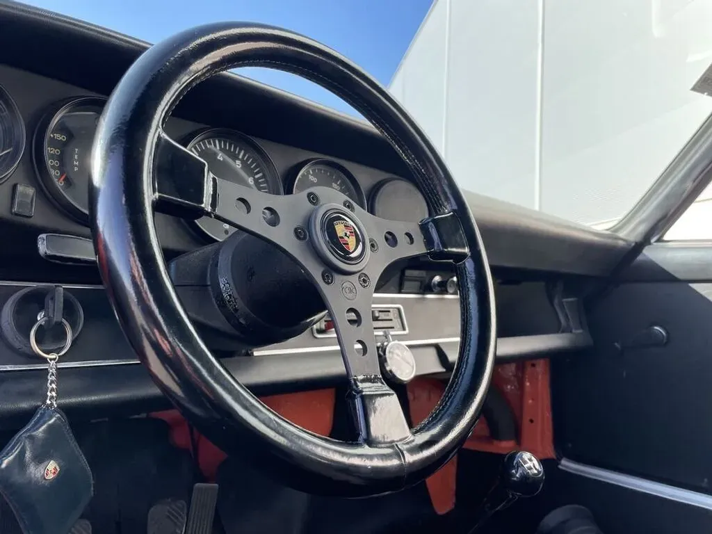 Porsche 911 1974 photo 3