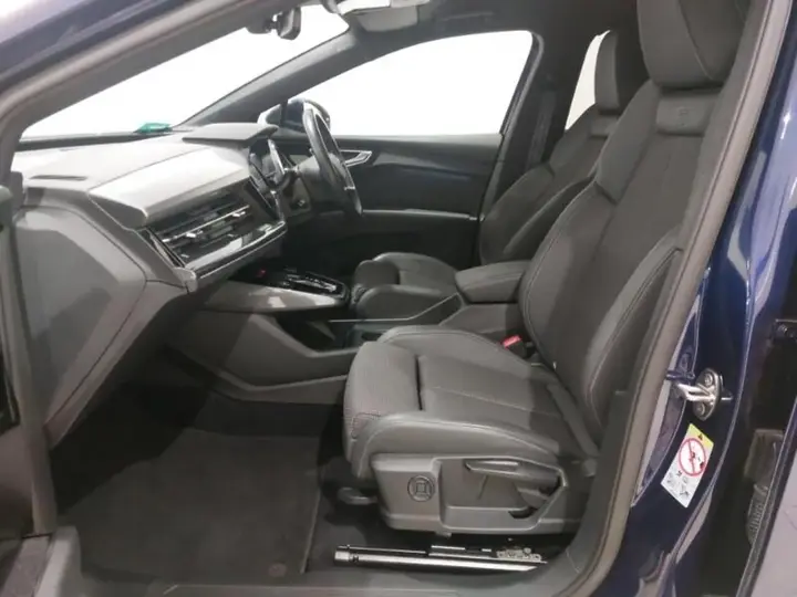 Audi Q4 E-Tron 2023 photo 5