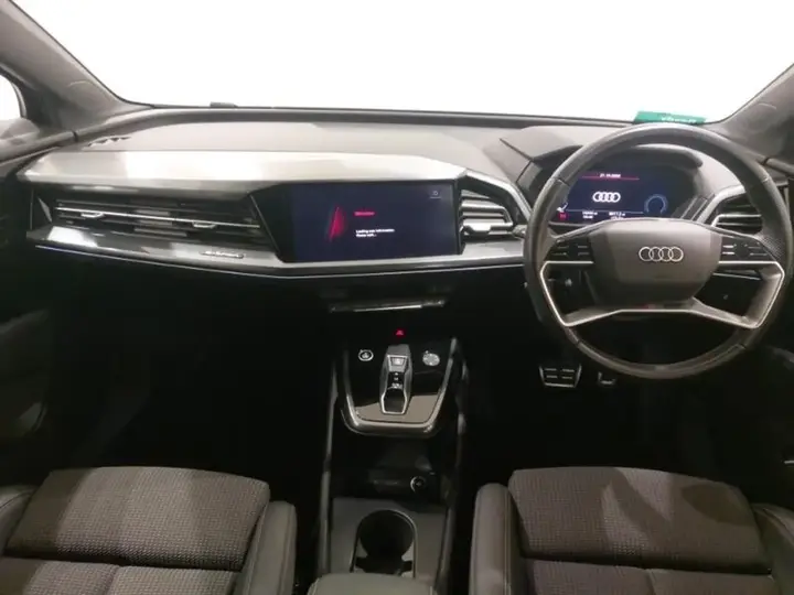 Audi Q4 E-Tron 2023 photo 3