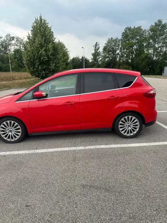 Ford C-Max 2011 photo 3