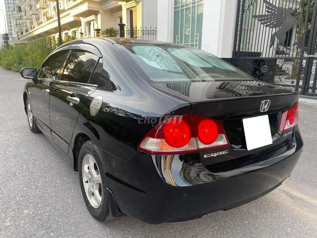 Honda Civic 2006 photo 2