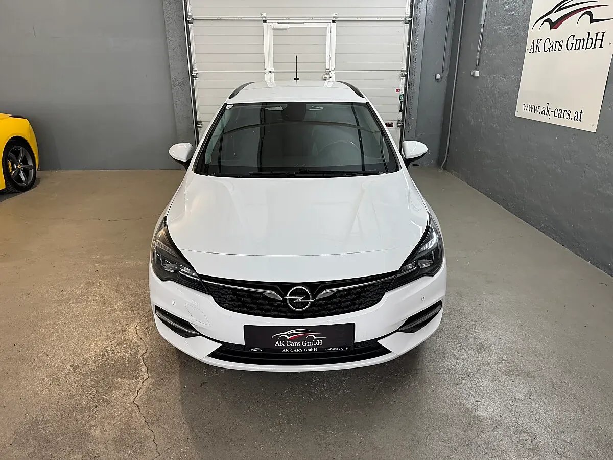 Opel Astra 2021 photo 3