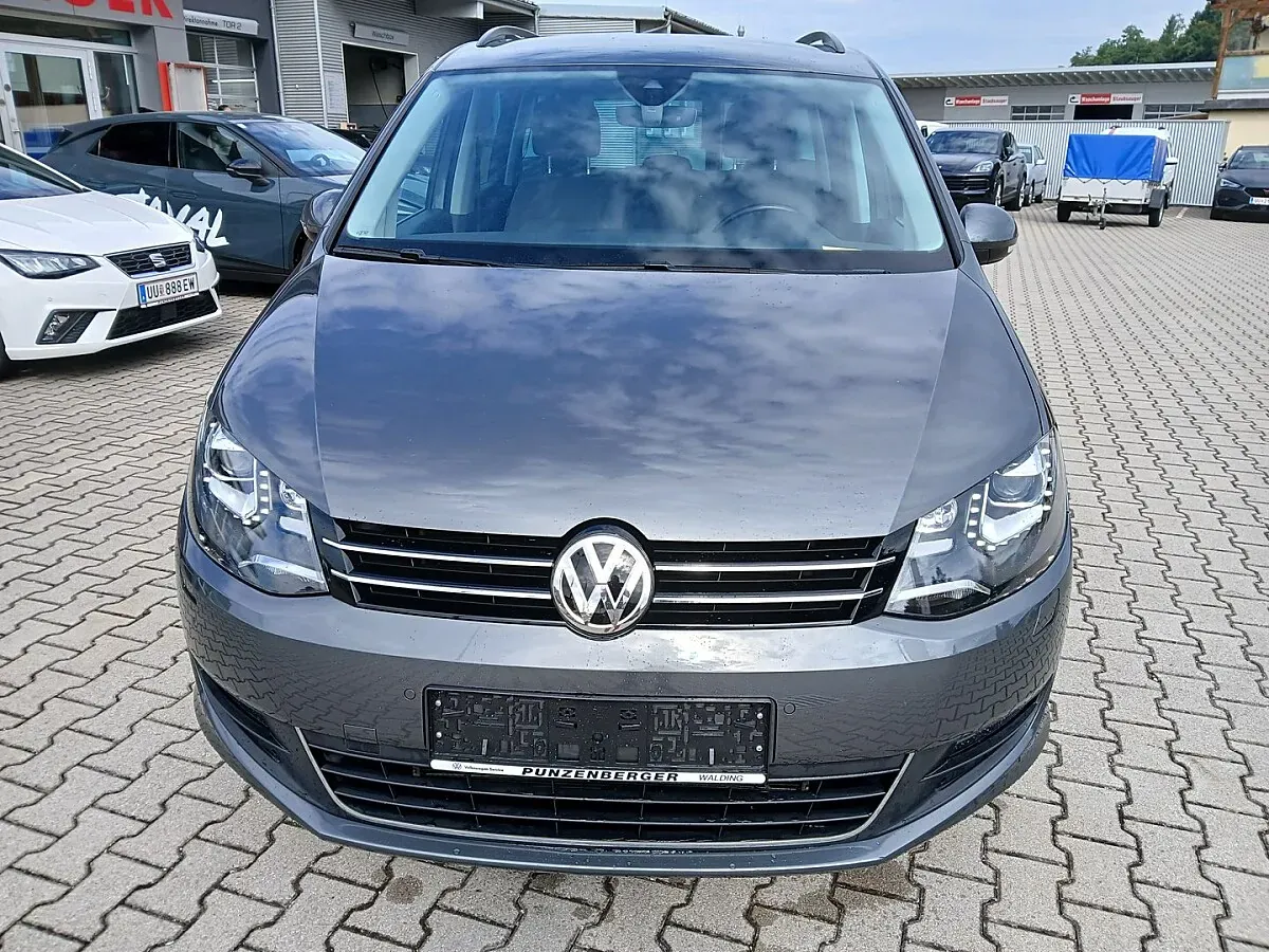 Volkswagen Sharan 2016 photo 2