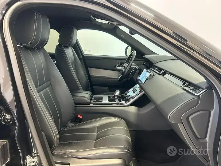 Land Rover Velar 2021 photo 3