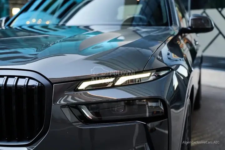 BMW X7 2026 photo 3