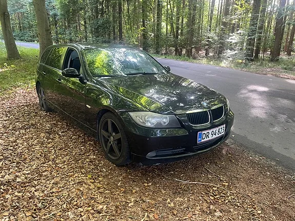 BMW 320I 2006 photo 4